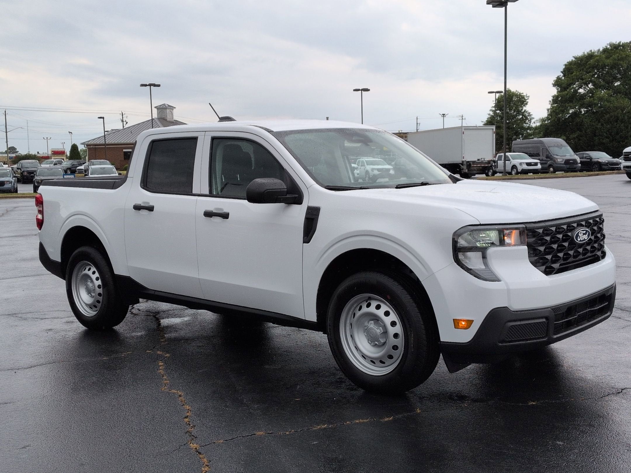 2026 Ford Maverick XL