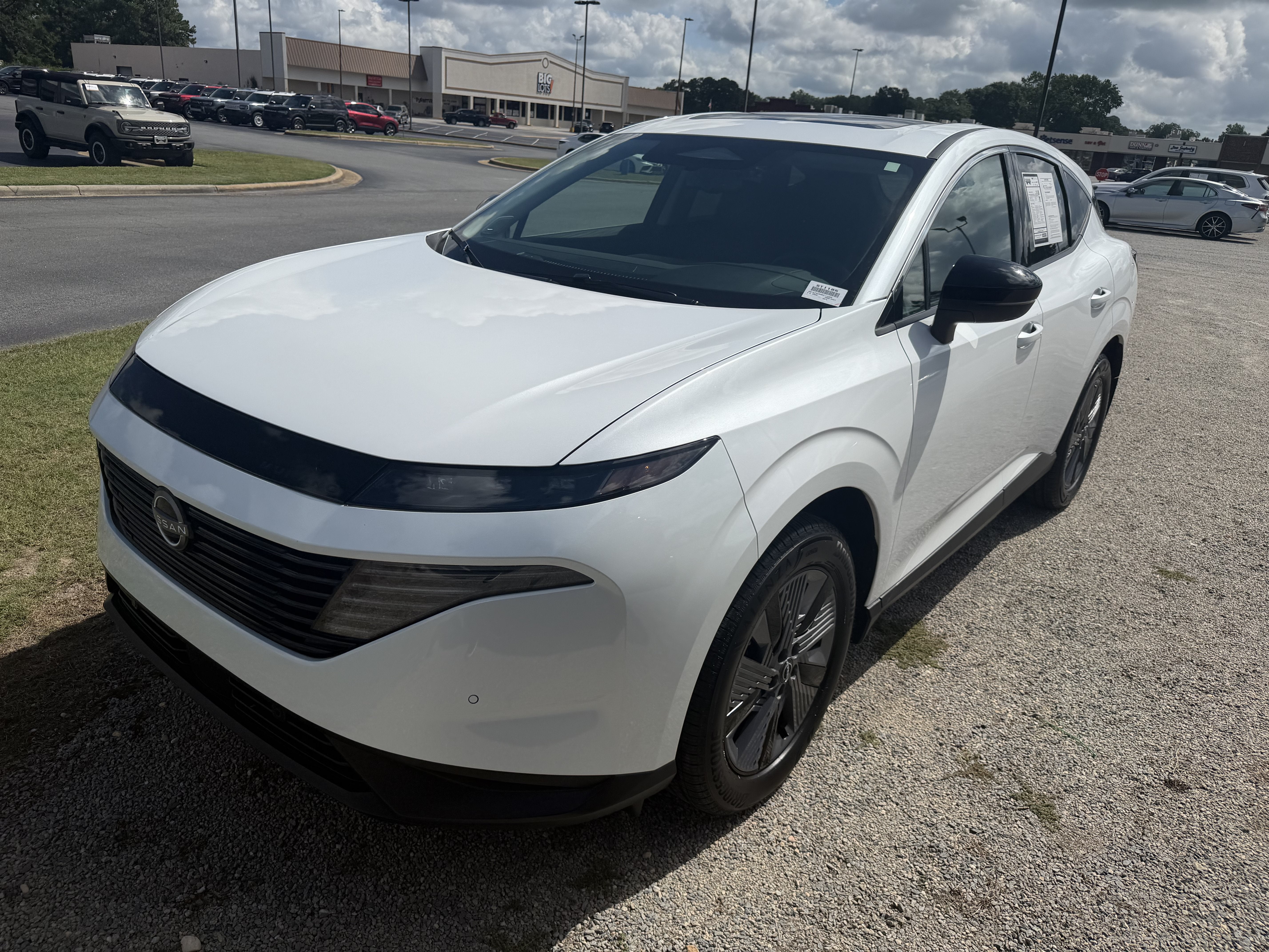 2025 Nissan Murano SL