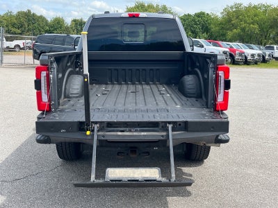 2024 Ford Super Duty F-350 SRW Limited
