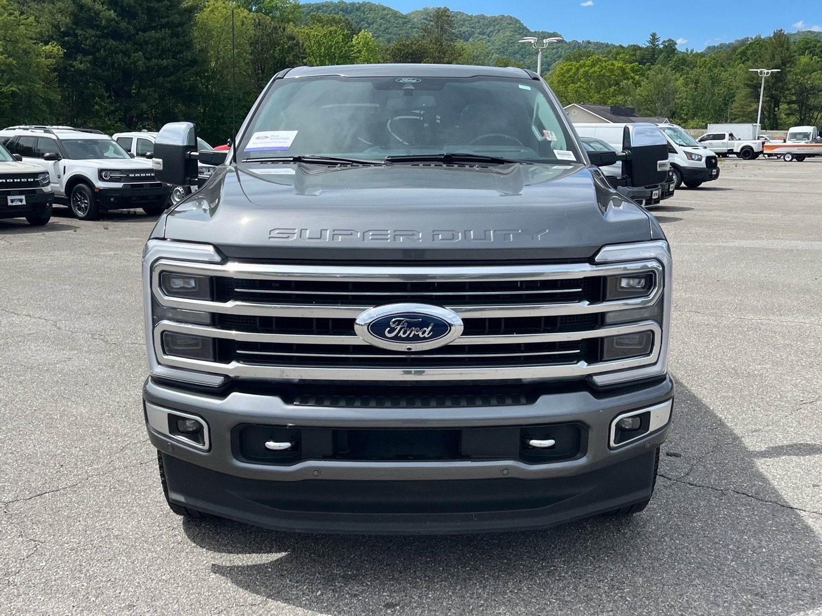 2024 Ford Super Duty F-350 SRW Limited