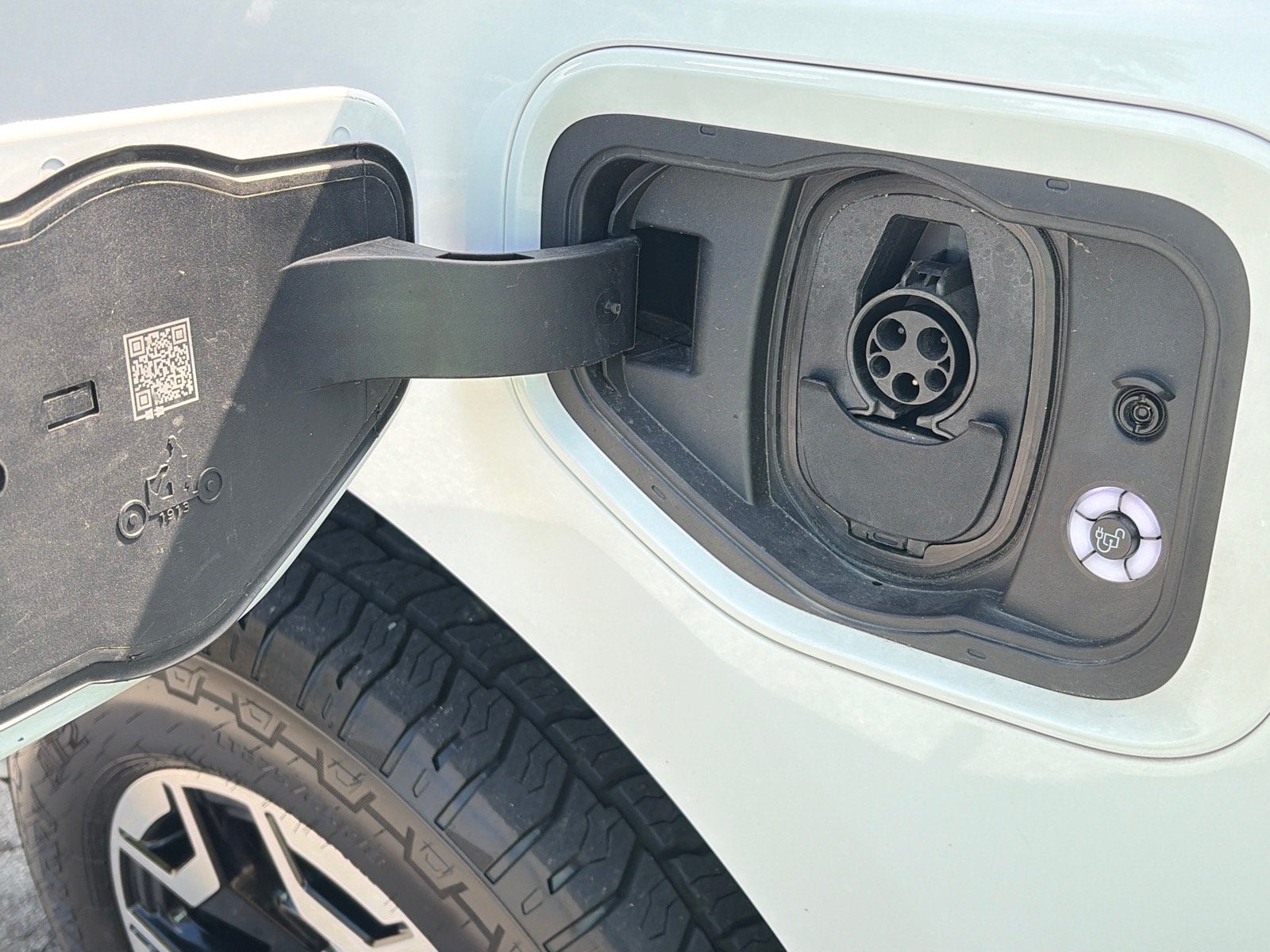 2023 Ford F-150 Lightning XLT