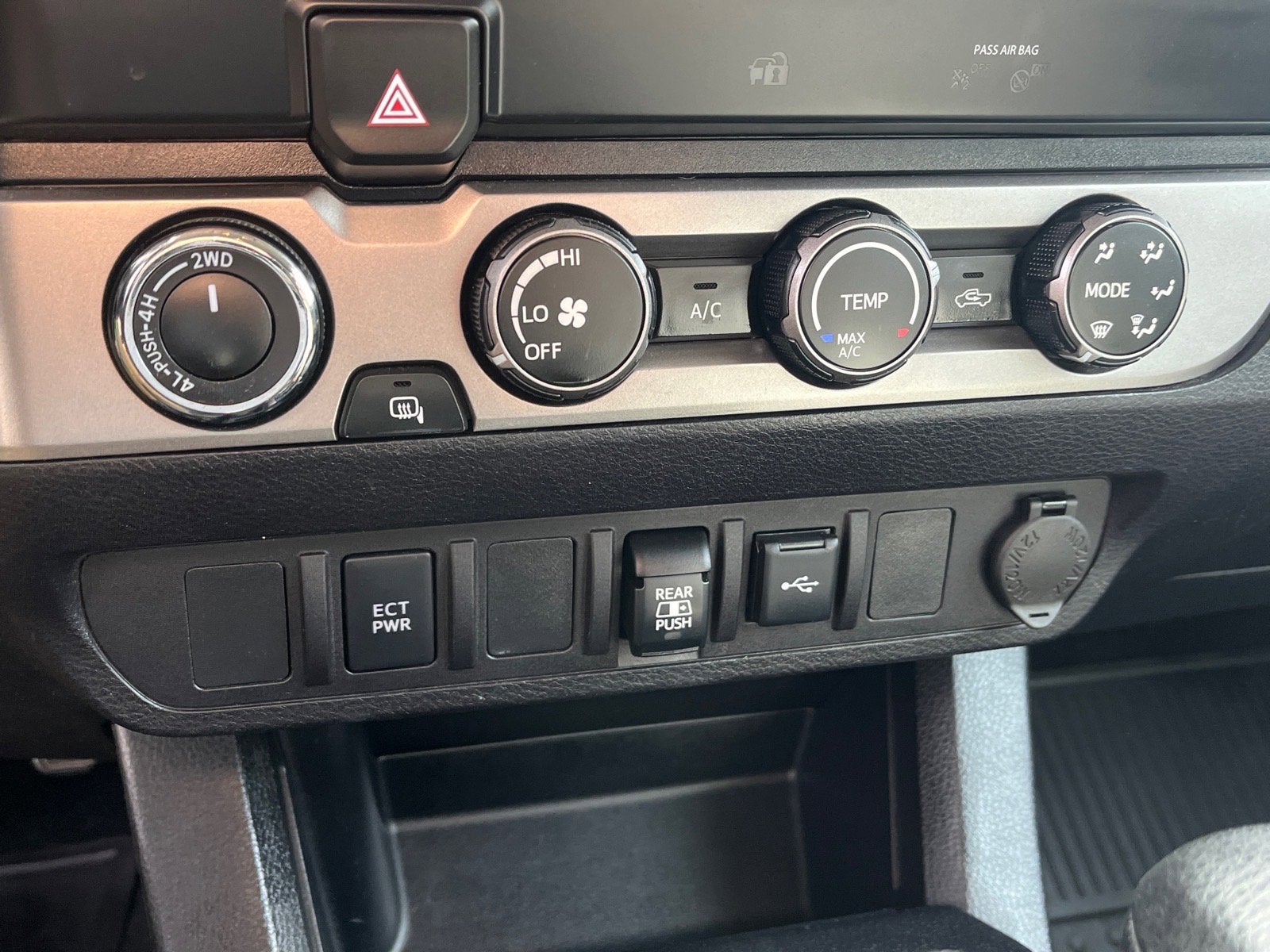 2020 Toyota Tacoma 4WD SR5